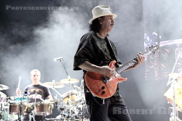 CARLOS SANTANA - 2010-10-12 - PARIS - Bercy - 